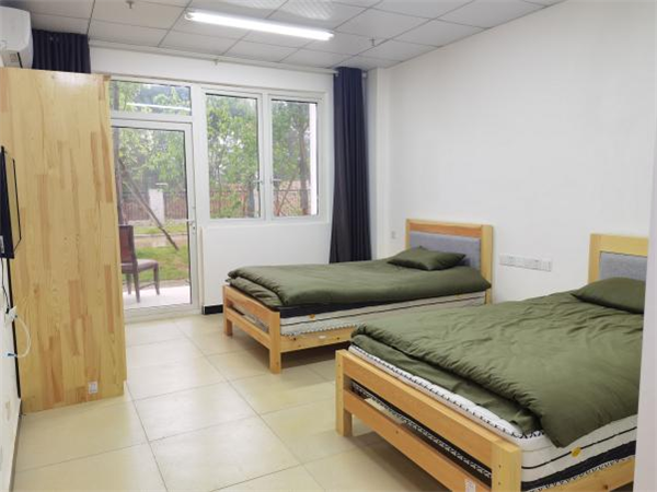 内容占位符 4(1).png