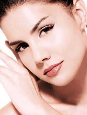 春季敏感性皮肤人群的护理之道